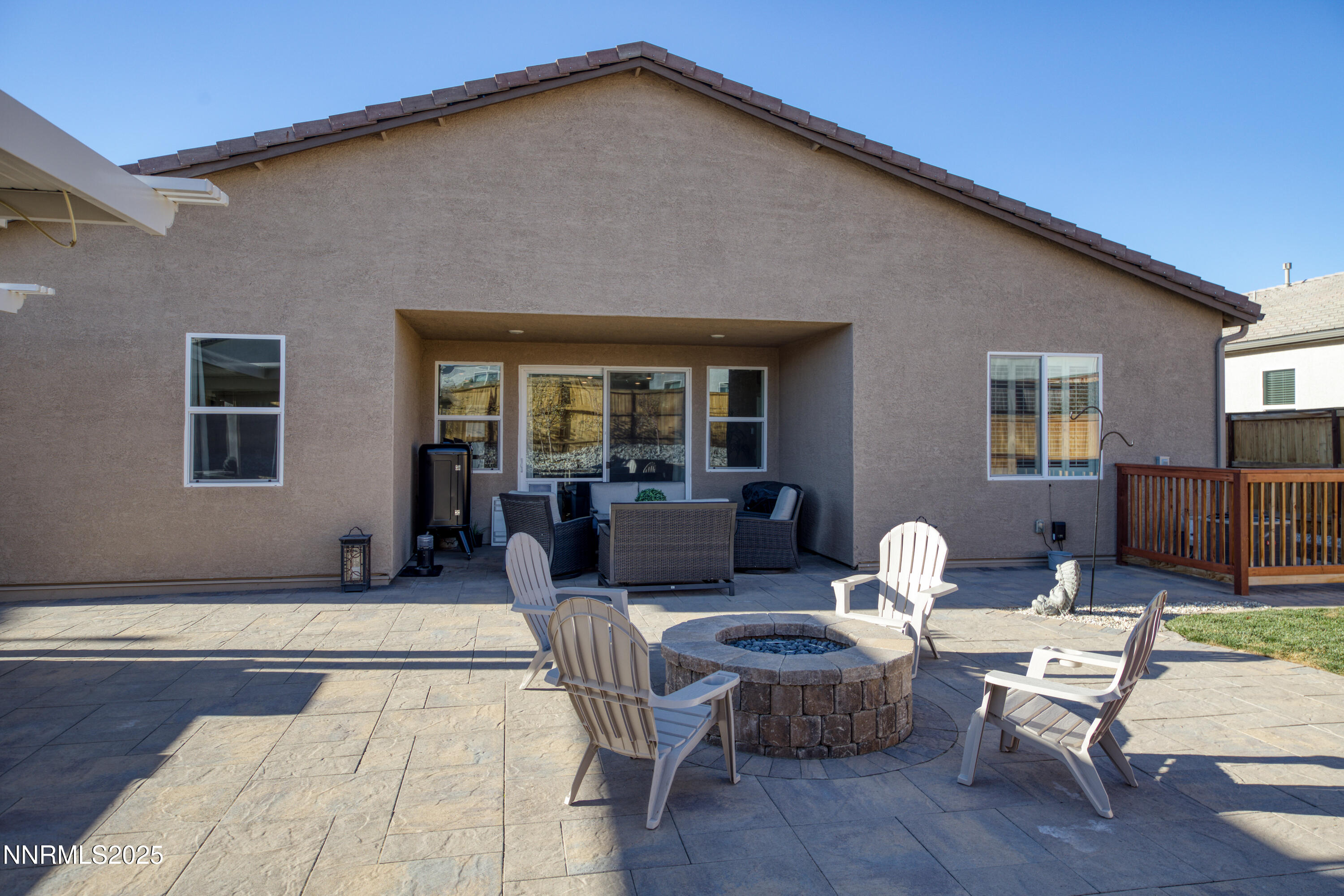 8377 Fenhollow Drive Reno, NV 89439 - Photo 35 of 48 Fenhollow8377-044