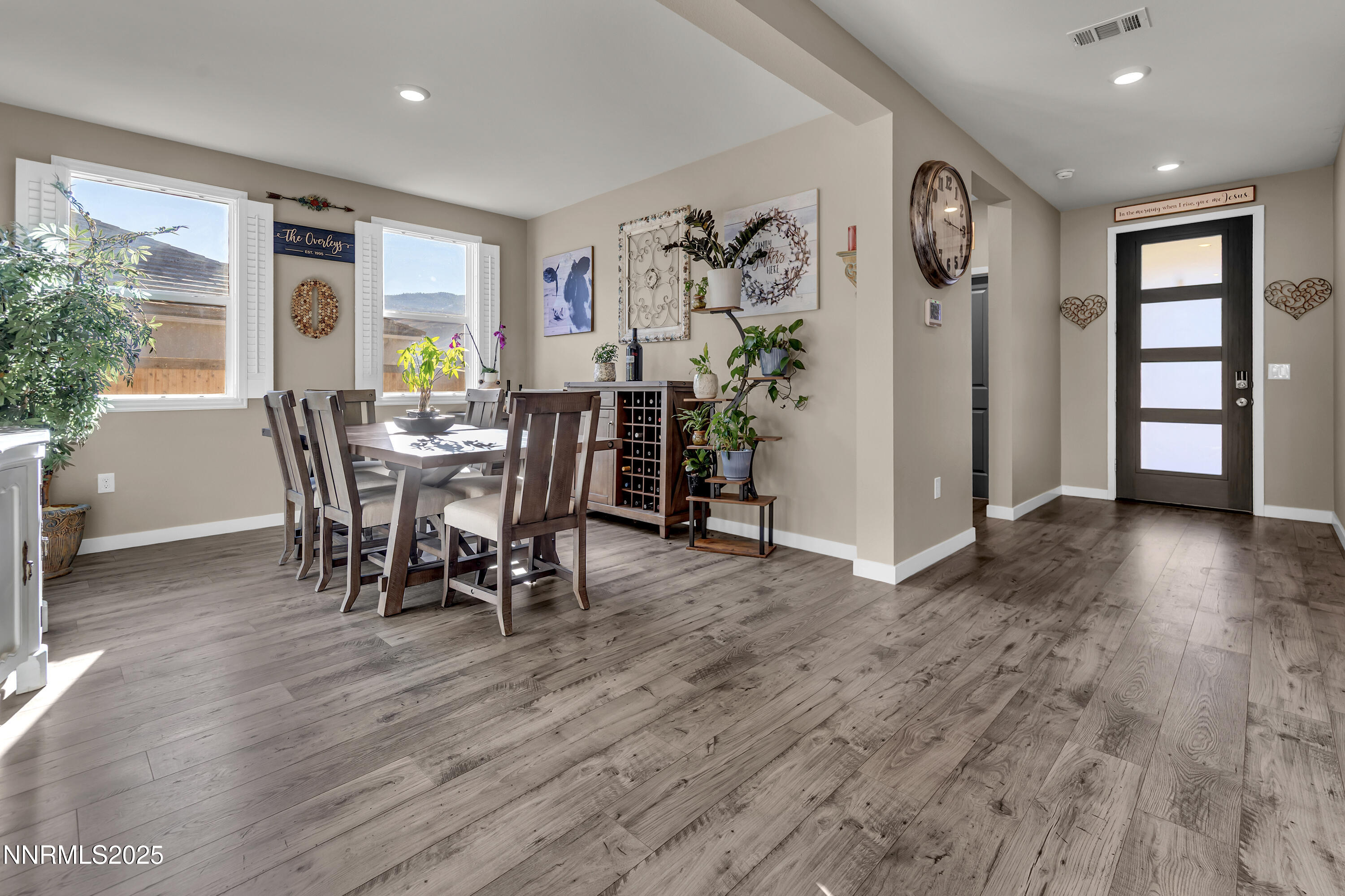 8377 Fenhollow Drive Reno, NV 89439 - Photo 6 of 48 Fenhollow8377-014