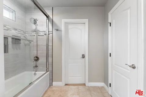 $1,550,000 | 9509 Jellico Avenue, Northridge, CA 91325