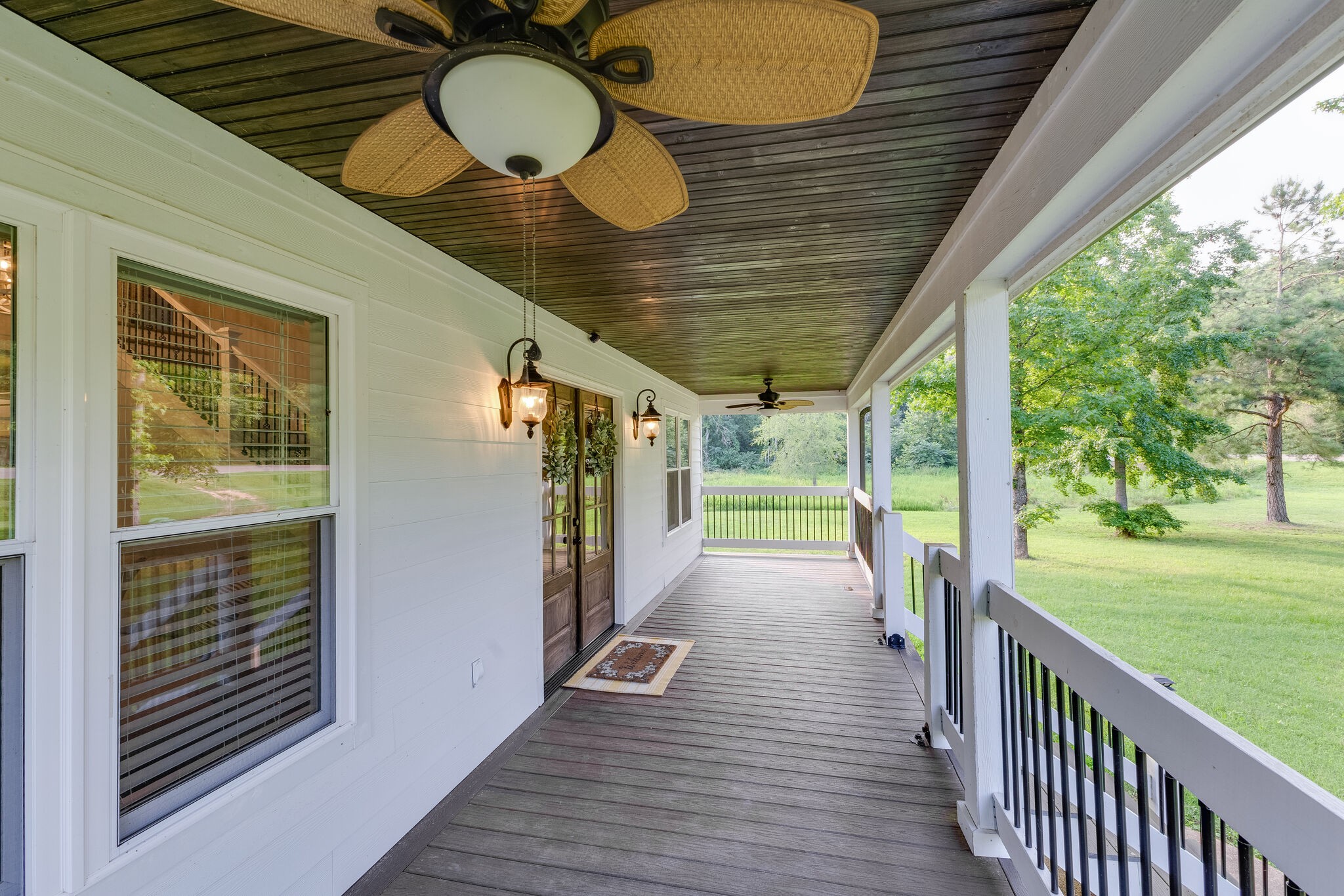 3425 Toms Creek Road Linden, TN 37096 - Photo 5 of 38 a view of outdoor space and deck