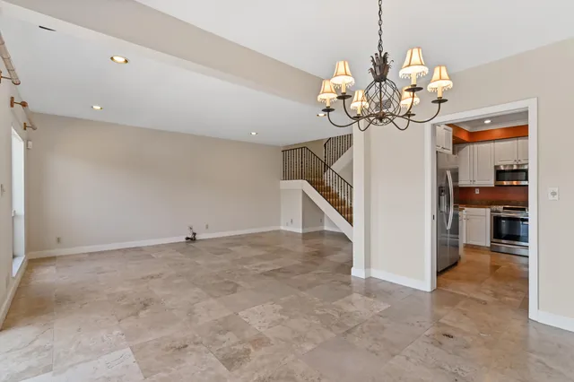 $6,000 | 800 Andrews Avenue, Unit 3, Delray Beach, FL 33483