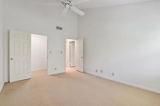 $6,000 | 800 Andrews Avenue, Unit 3, Delray Beach, FL 33483