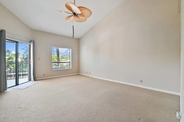 $6,000 | 800 Andrews Avenue, Unit 3, Delray Beach, FL 33483