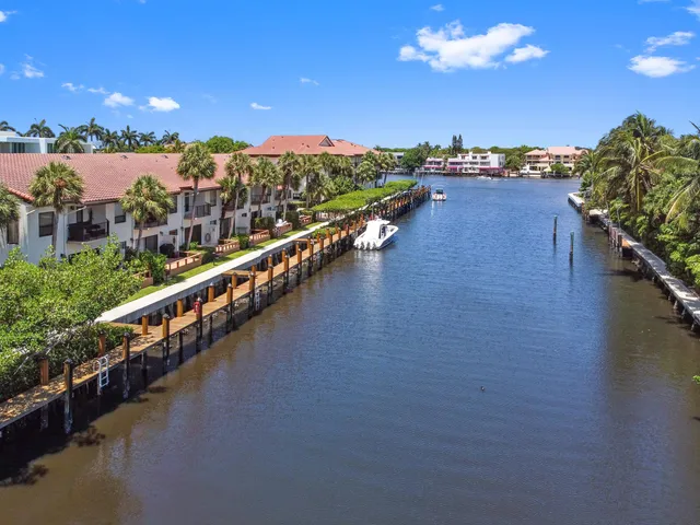 $6,000 | 800 Andrews Avenue, Unit 3, Delray Beach, FL 33483