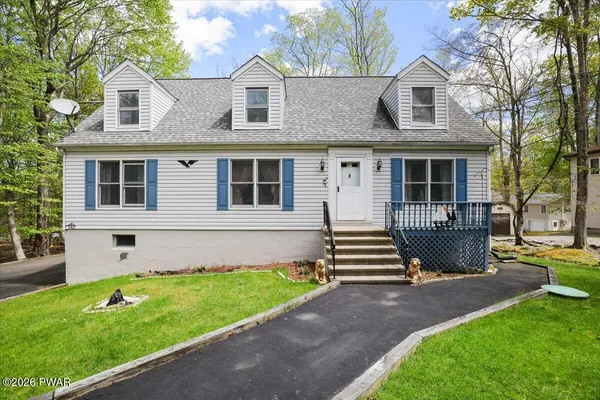 $410,000 | 1025 Lakeshore Drive, Lake Ariel, PA 18436
