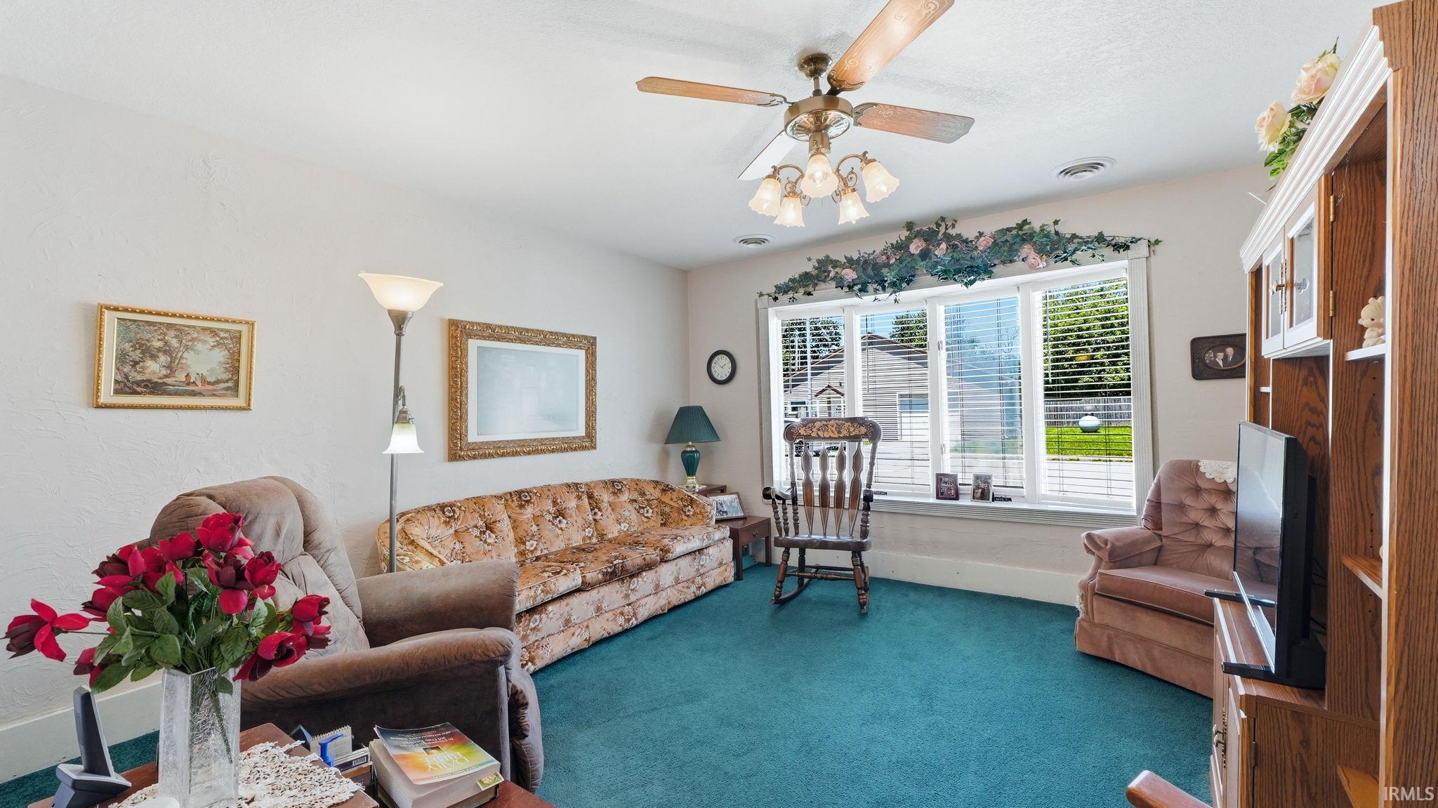 98 West Washington Street Poneto, IN 46781 - Photo 6 of 40