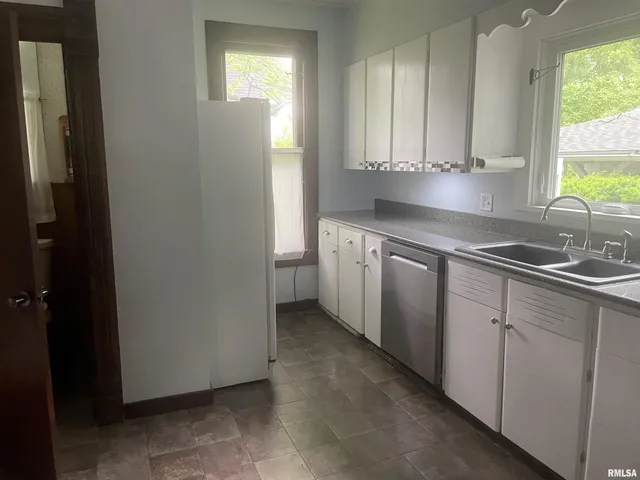 $142,500 | 623 South Randolph Street, Macomb, IL 61455