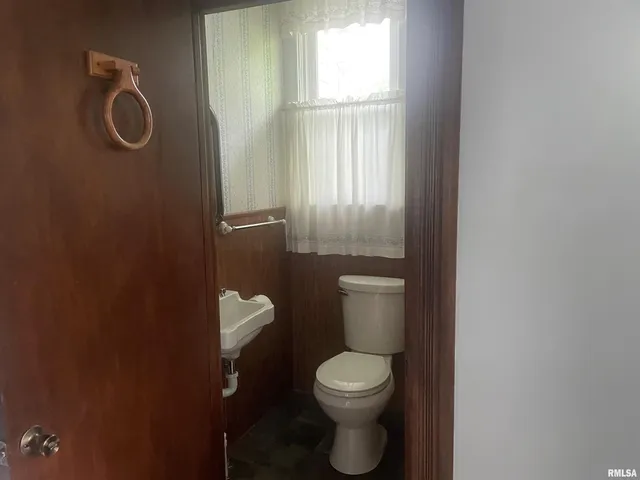 $142,500 | 623 South Randolph Street, Macomb, IL 61455