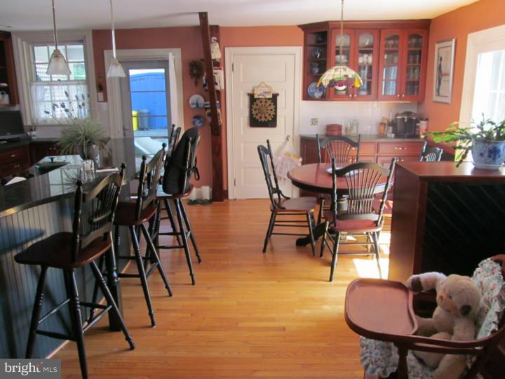 208 Roberts Road Ardmore, PA 19003 - Photo 9 of 20 Gallery Image 9