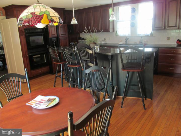 208 Roberts Road Ardmore, PA 19003 - Photo 10 of 20 Gallery Image 10