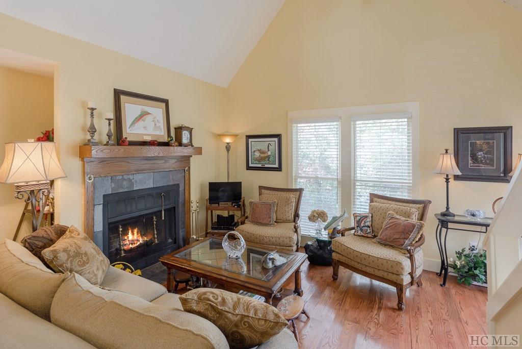 55 Chestnut Ridge, Unit 6 Sapphire, NC 28774 - Photo 2 of 33 Gallery Image 2