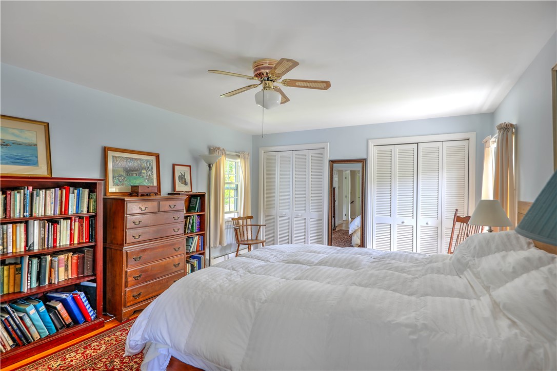 80 Touisset Road Warren, RI 02885 - Photo 33 of 48 Primary suite