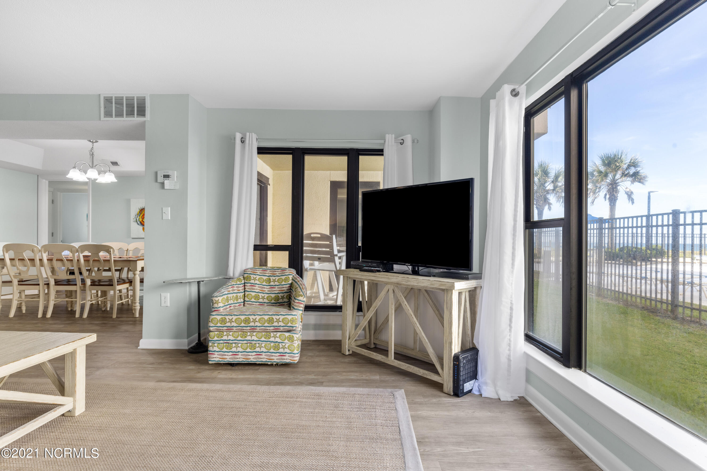 1505 Salter Path Road, Unit 129 Indian Beach, NC 28512 - Photo 16 of 42 Main Living Area