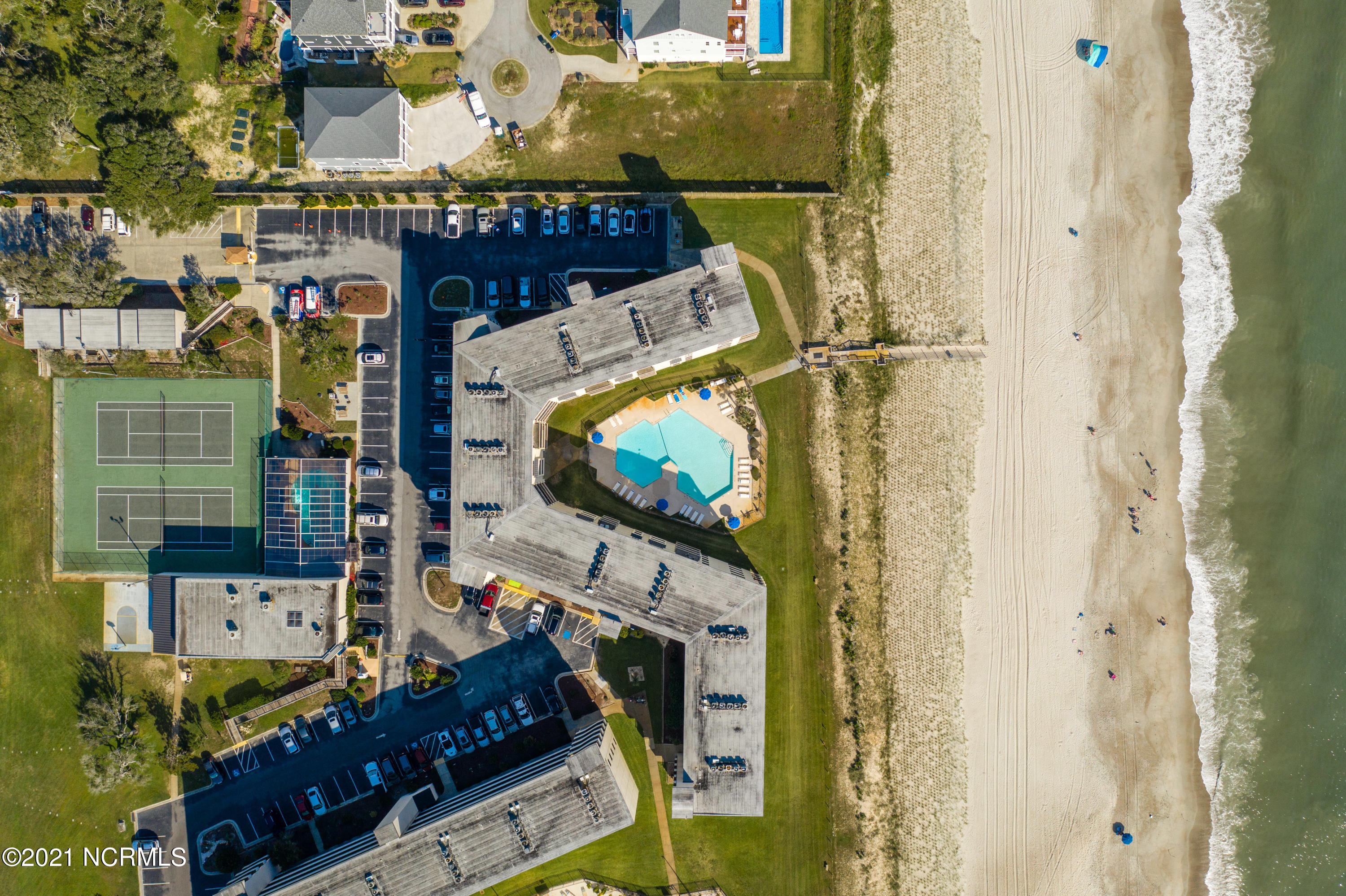 1505 Salter Path Road, Unit 129 Indian Beach, NC 28512 - Photo 36 of 42 Summer Winds Amenities