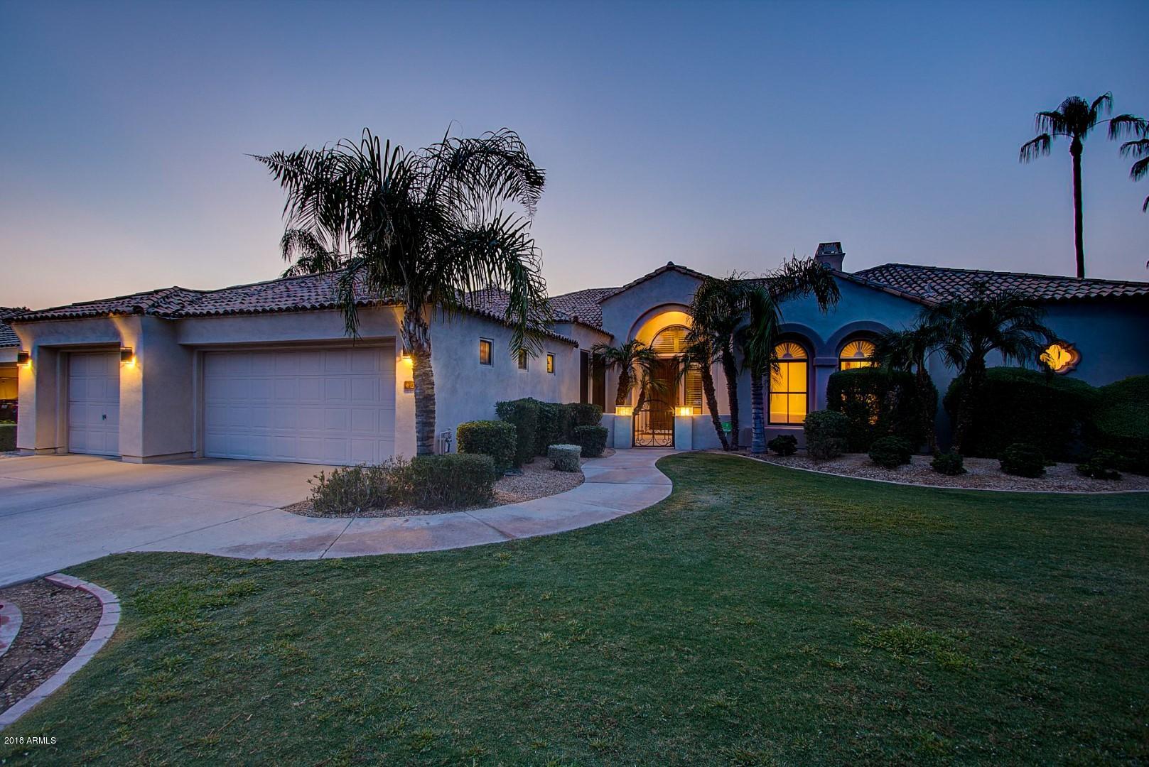 1744 West Blue Ridge Way Chandler, AZ 85248 - Photo 4 of 46 Blue Ridge Way-50 (Large)