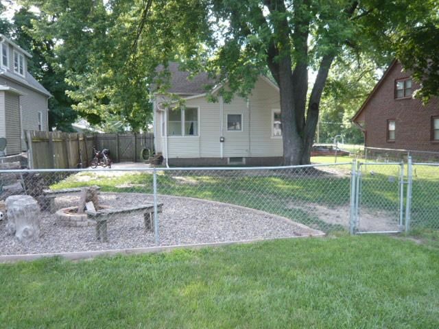 212 45th Street Moline, IL 61265 - Photo 15 of 15 Gallery Image 15