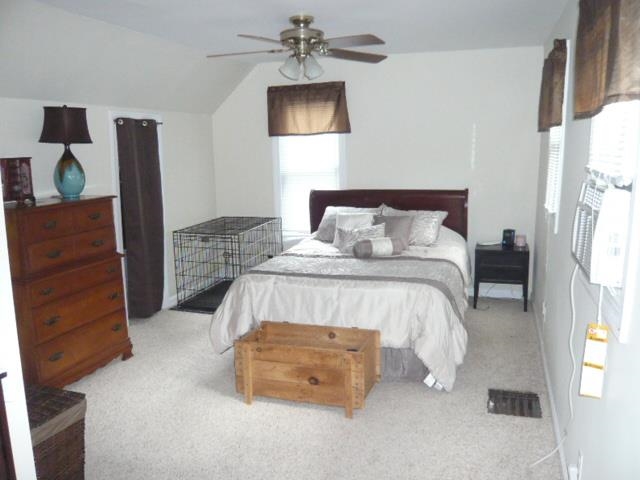 212 45th Street Moline, IL 61265 - Photo 8 of 15 Gallery Image 8
