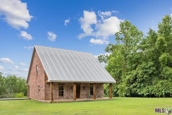 $539,900 | 12724 Pittman Road, St. Francisville, LA 70775