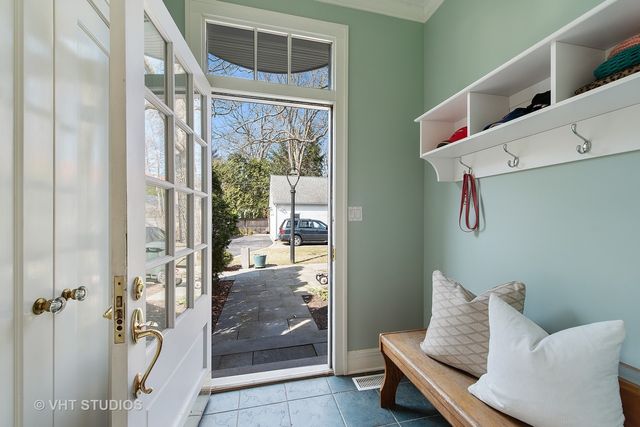 $1,025,000 | 363 Sunset Road, Winnetka, IL 60093