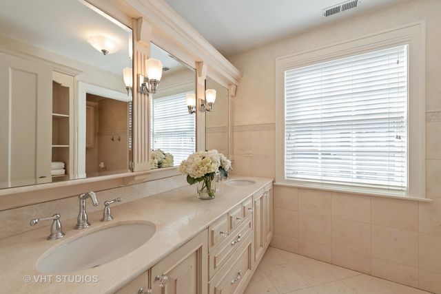 $1,025,000 | 363 Sunset Road, Winnetka, IL 60093