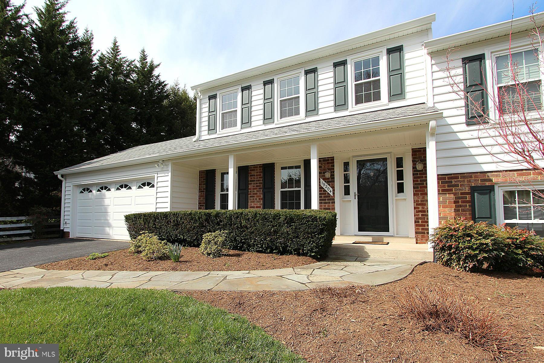 19204 Treadway Road Brookeville, MD 20833 - Photo 4 of 29 Flagstone Walkway