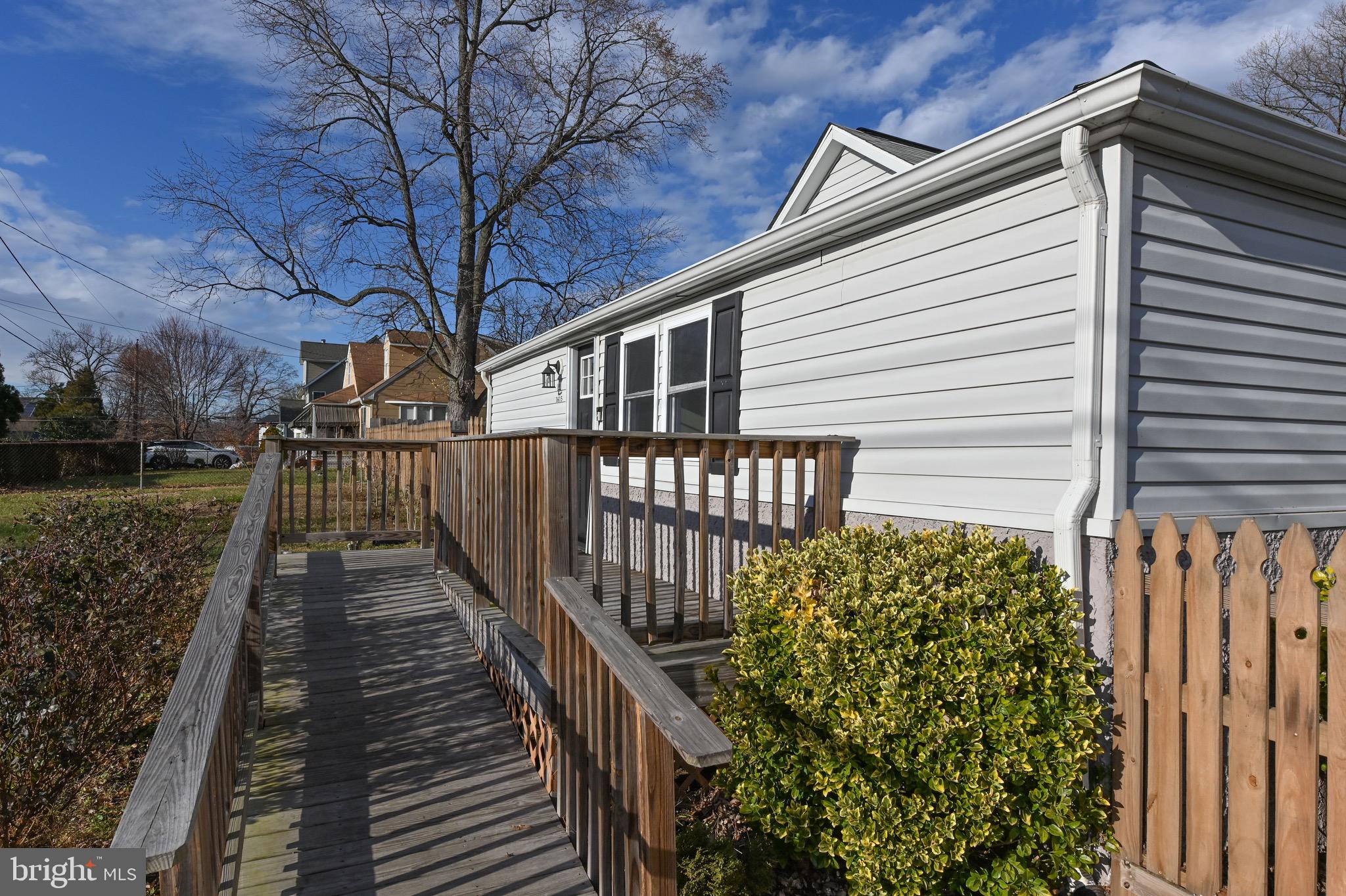 1615 Grange Road Edgewater, MD 21037 - Photo 4 of 29