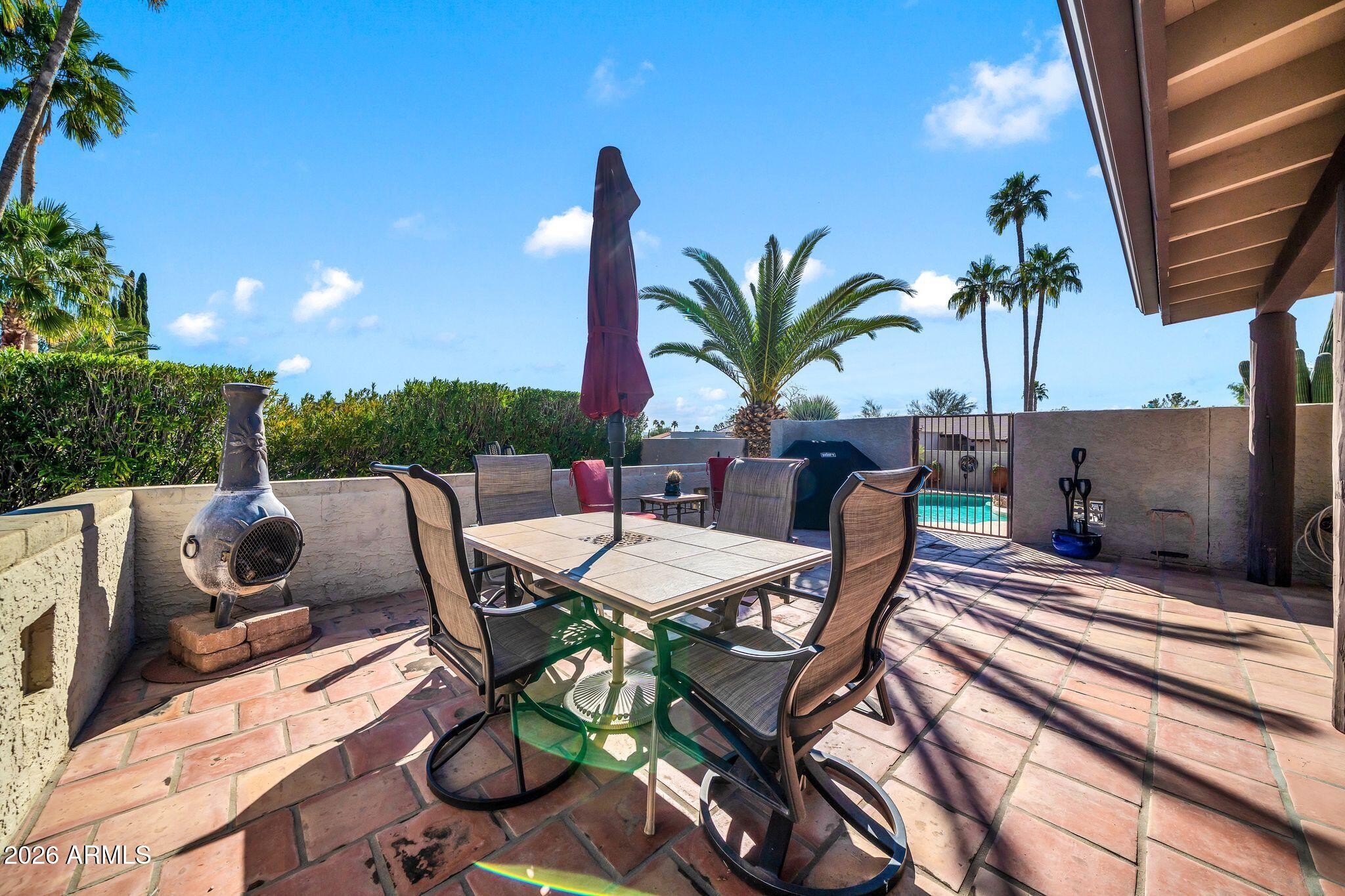 18420 Sierra Vereda Rio Verde, AZ 85263 - Photo 34 of 46 Dine al-fresco