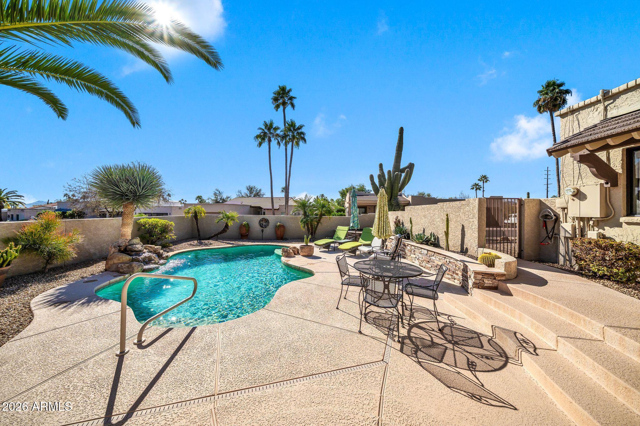 18420 Sierra Vereda Rio Verde, AZ 85263 - Photo 37 of 46 Ample cool decking for seating