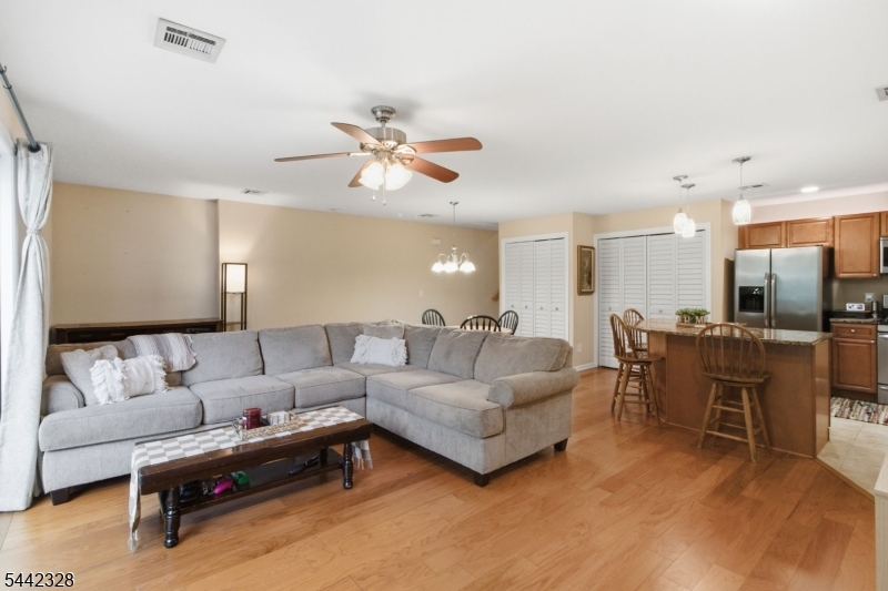 9 Sam Bonnell Drive, Unit 9 Clinton, NJ 08809 - Photo 6 of 30