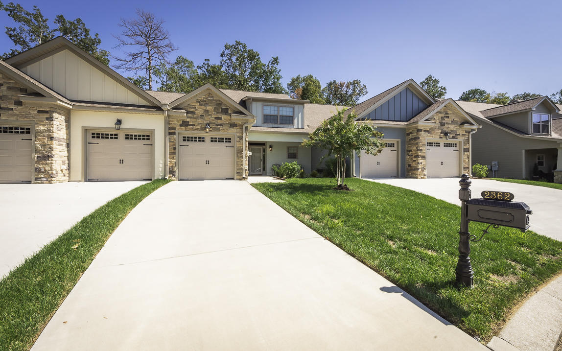 2362 Rivendell Lane Chattanooga, TN 37421 - Photo 2 of 28 DSC_3621