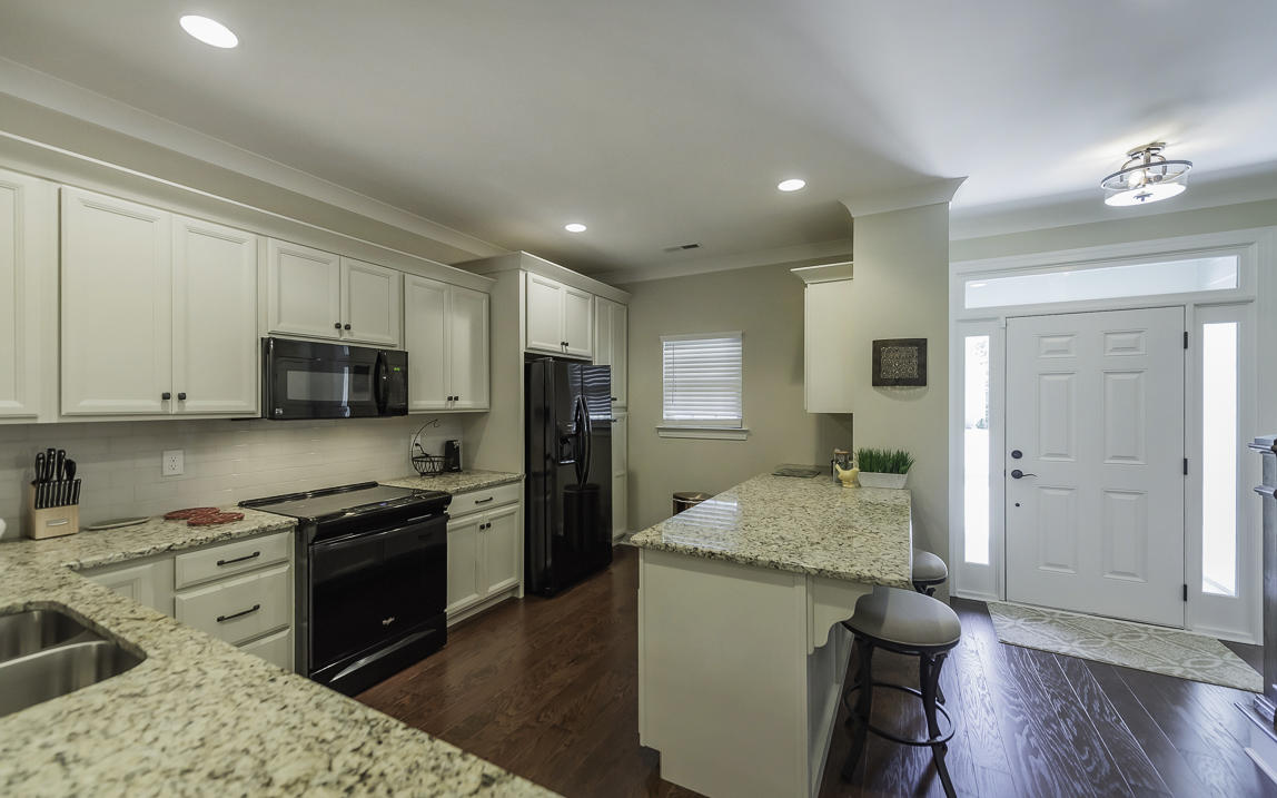2362 Rivendell Lane Chattanooga, TN 37421 - Photo 7 of 28 DSC_3541
