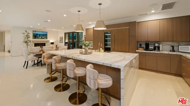 $26,950 | 1884 Laurel Canyon Road, Los Angeles, CA 90046