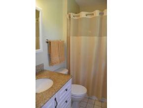 164 Wonder Valley Road Bristol, TN 37620 - Photo 11 of 24 Main Level Owners Bath