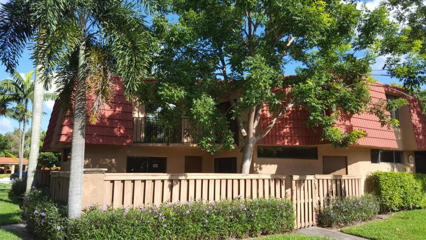 8255 Severn Drive, Unit B Boca Raton, FL 33433 - Photo 1 of 11 Photo 1