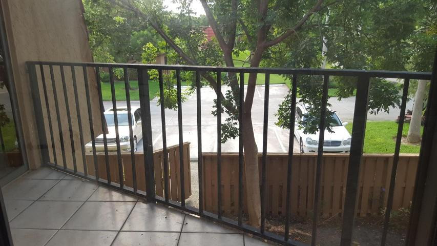 8255 Severn Drive, Unit B Boca Raton, FL 33433 - Photo 6 of 11 Photo 6
