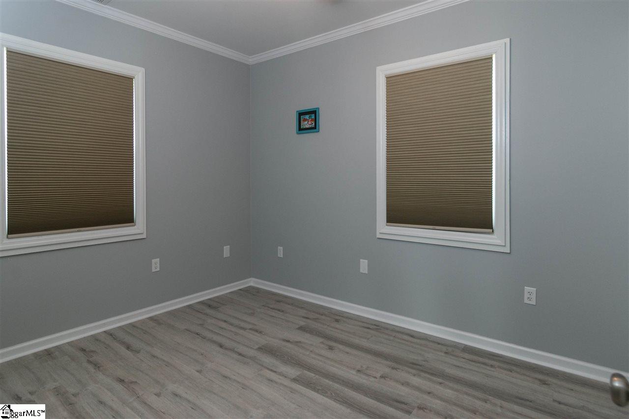 107 Gordon Street Clinton, SC 29325 - Photo 17 of 24 Gallery Image 17