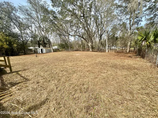 a view of outdoor space with trees