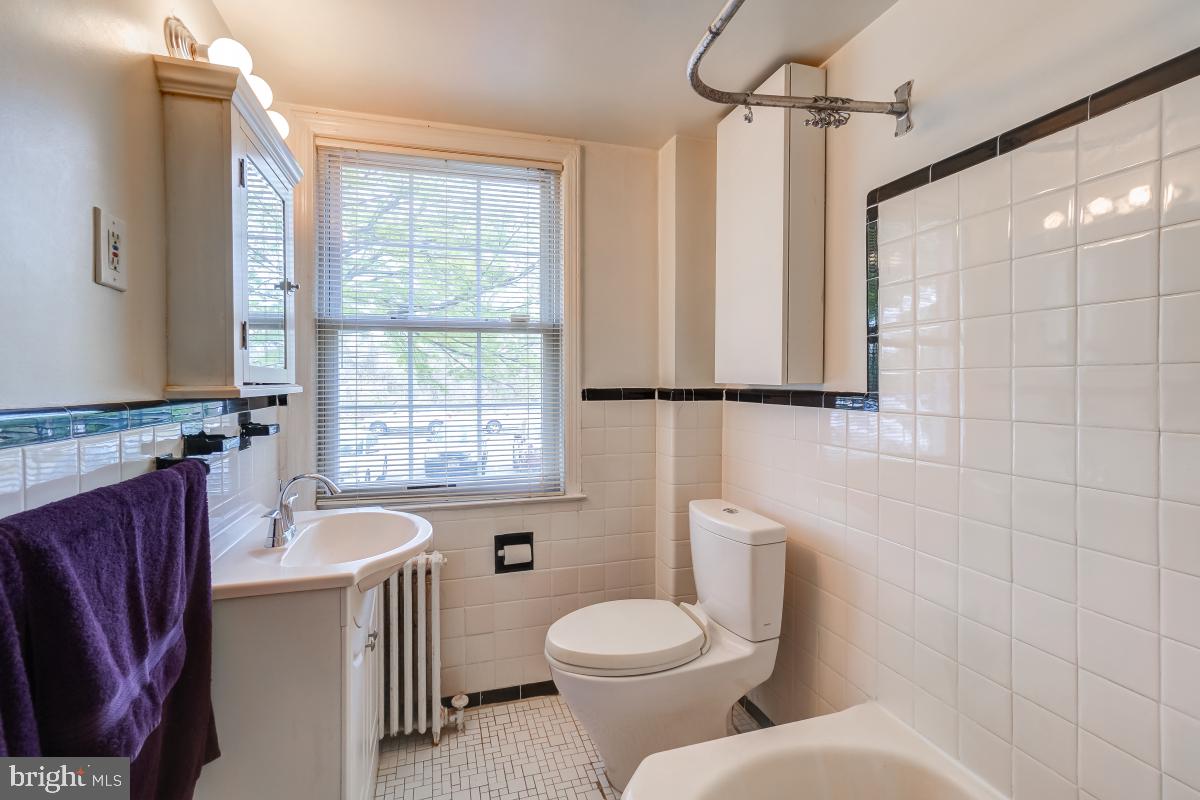 2206 Colston Drive, Unit 103 Silver Spring, MD 20910 - Photo 25 of 33