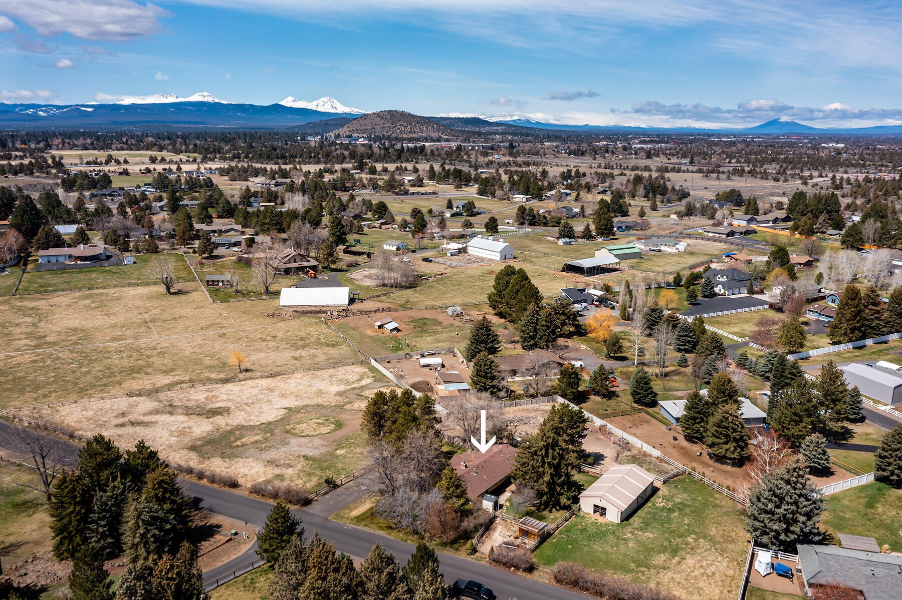 61865 Dobbin Road Bend, OR 97702 - Photo 35 of 38 34