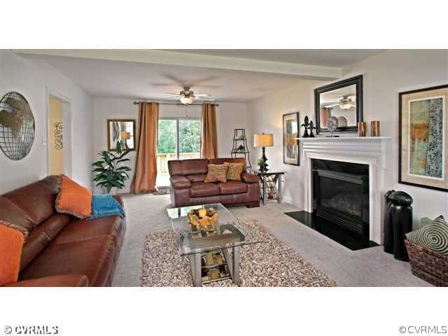 7940 Brown Road Richmond, VA 23235 - Photo 3 of 12 Living Room - Living Room, similar to subject prop