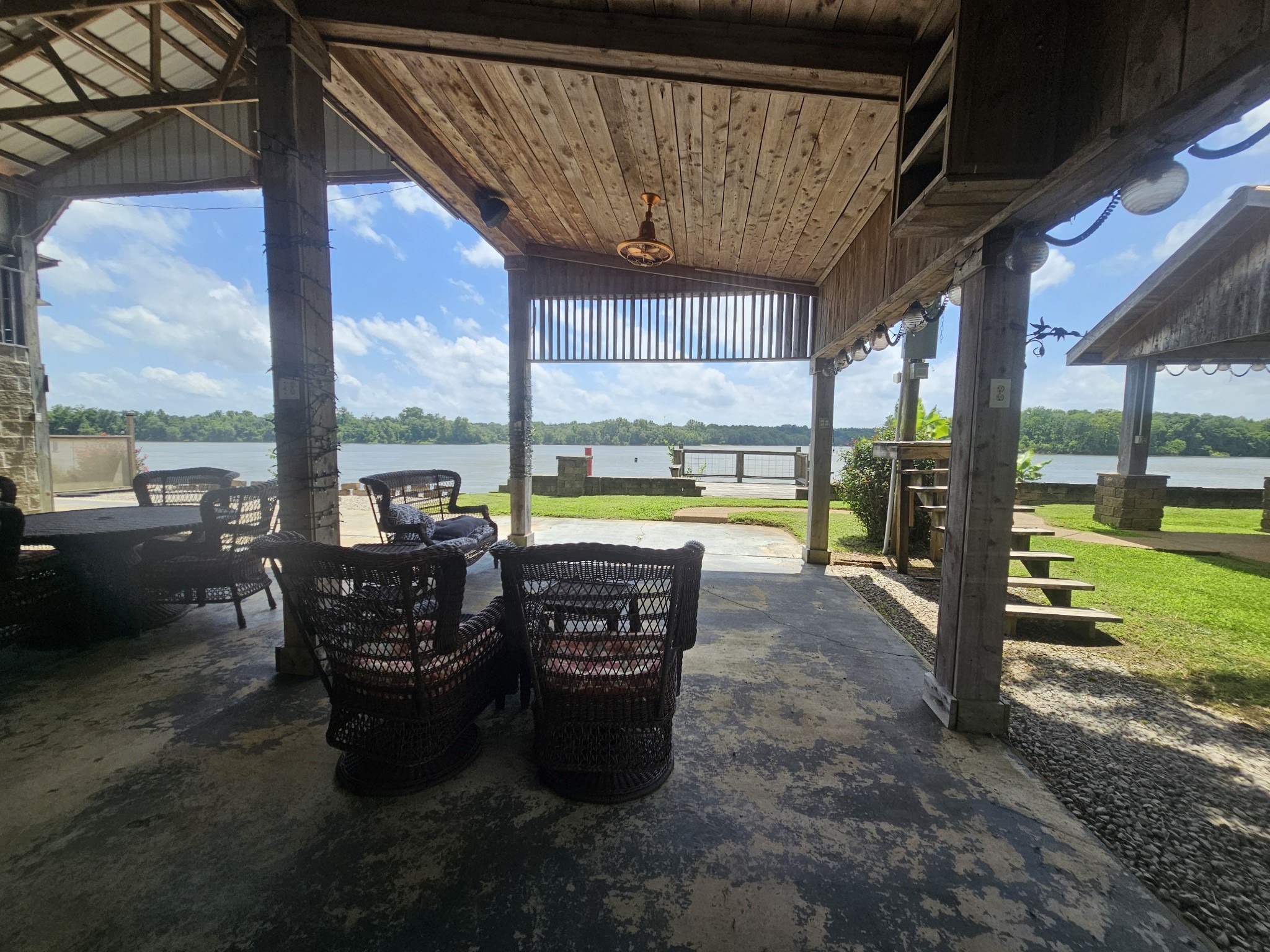 625 Tn River Estates Road Clifton, TN 38425 - Photo 11 of 64