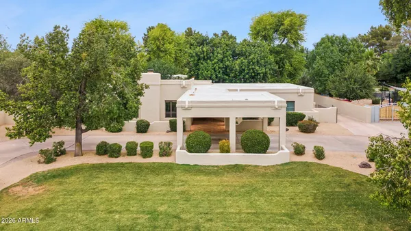 $2,399,000 | 2002 East Caroline Lane, Tempe, AZ 85284