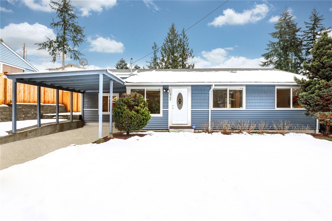 2709 Northeast 22nd Street Renton, WA 98056 - Photo 1 of 25 Gallery Image 1