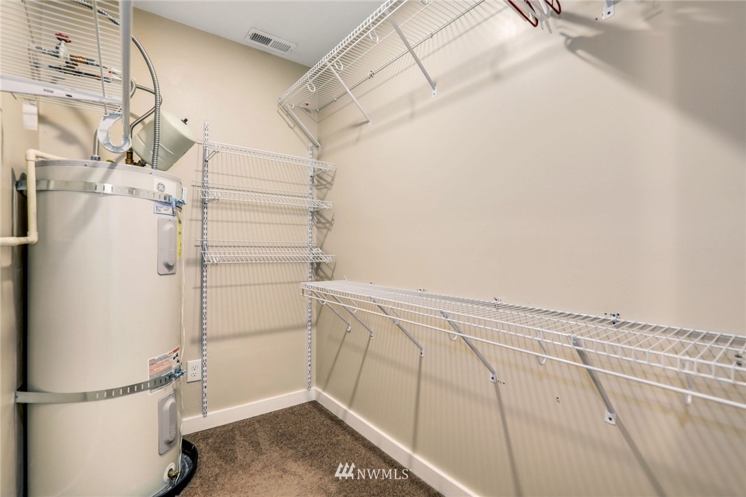 2709 Northeast 22nd Street Renton, WA 98056 - Photo 16 of 25 Gallery Image 16