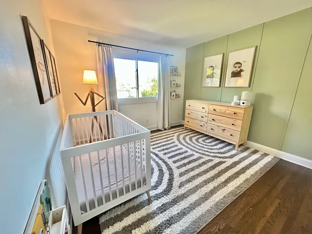 $389,900 | 293 Wellington Drive, Crystal Lake, IL 60014