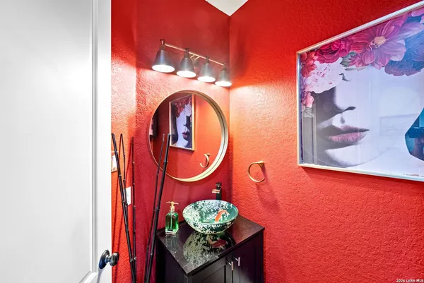 $899,000 | 17841 Helotes Springs Road, Helotes, TX 78023