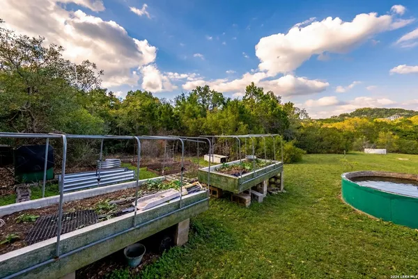 $899,000 | 17841 Helotes Springs Road, Helotes, TX 78023