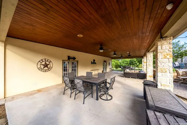 $899,000 | 17841 Helotes Springs Road, Helotes, TX 78023
