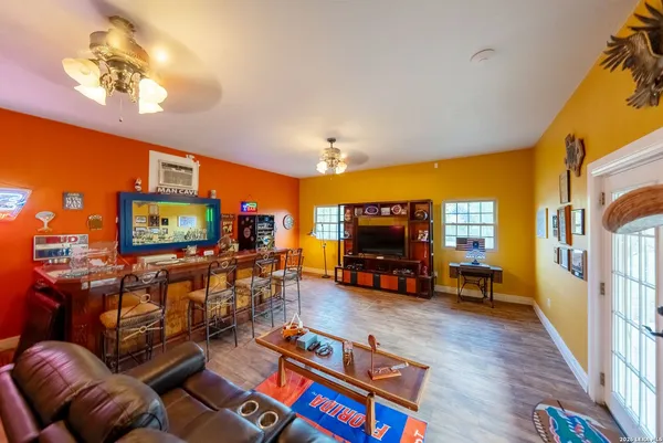 $899,000 | 17841 Helotes Springs Road, Helotes, TX 78023