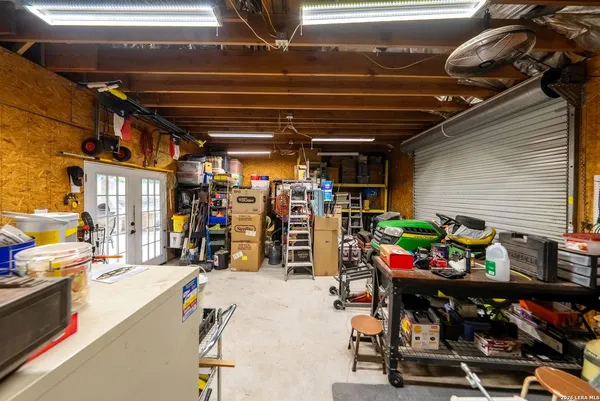 $899,000 | 17841 Helotes Springs Road, Helotes, TX 78023